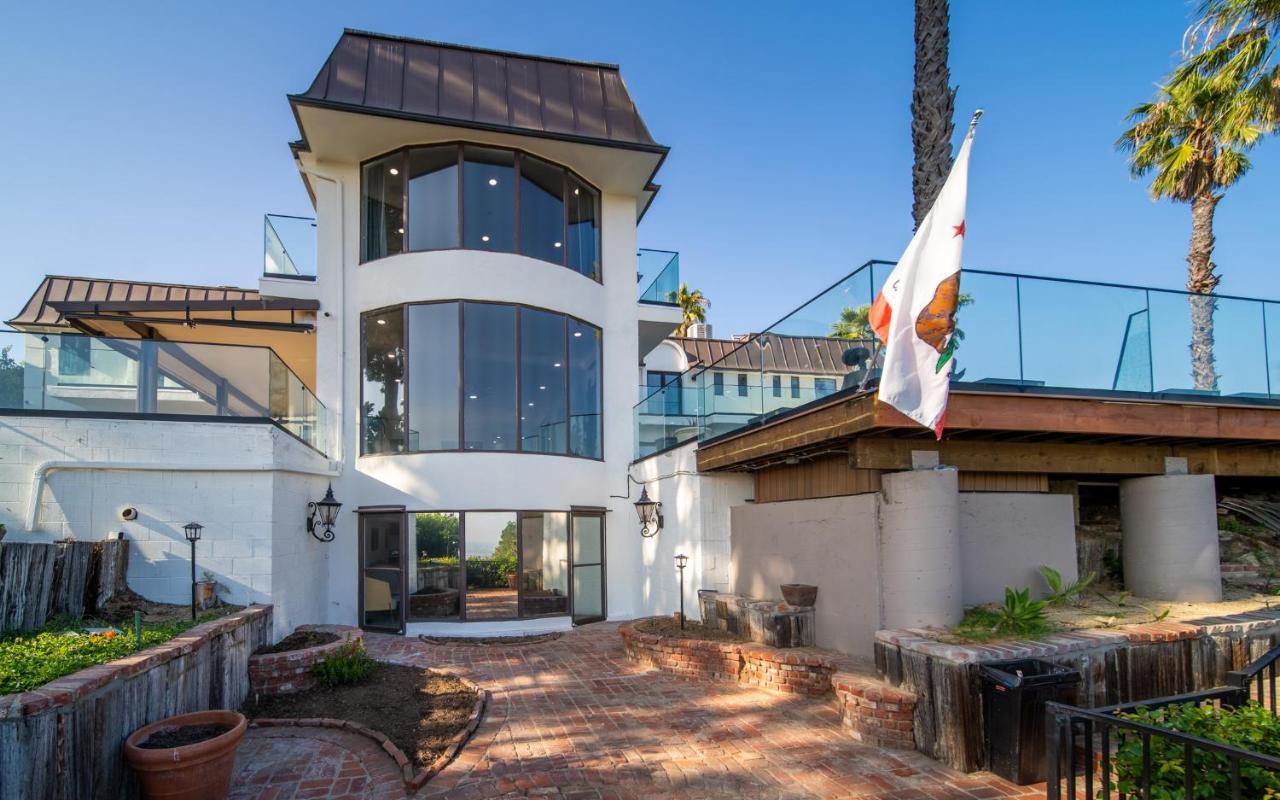 Le Chateau Los Angeles Exterior photo
